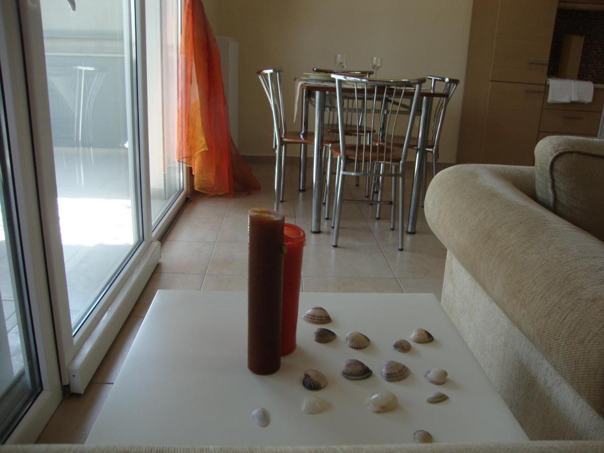 Joy Apartment Keramoti  Extérieur photo